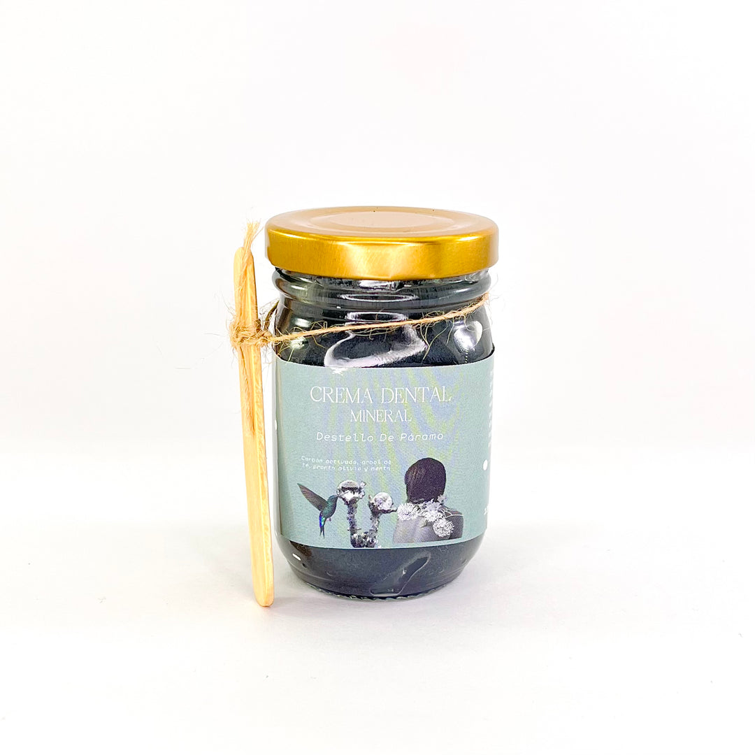 Set bucal personal (cepillo de dientes de bambú + crema de dientes herbal)