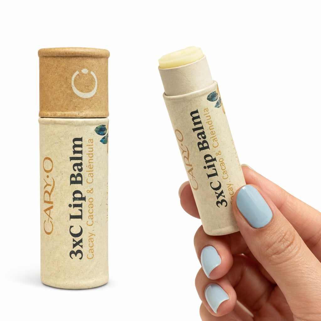 Bálsamo labial nutritivo con Cacay Caryo