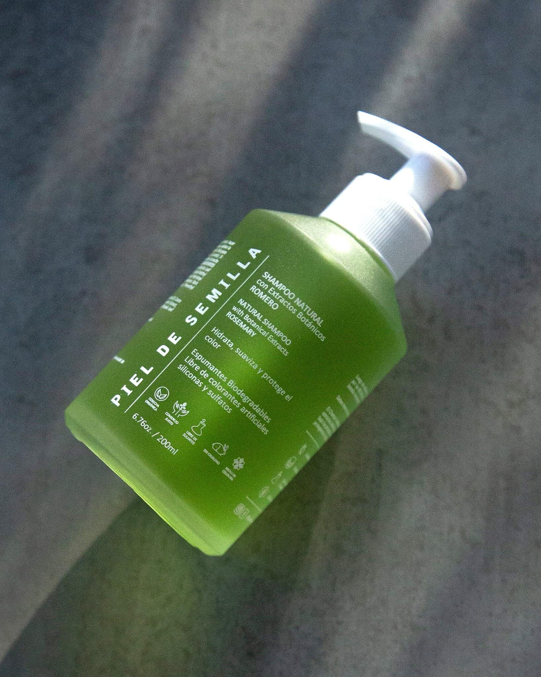 Shampoo de Romero, Ortiga y Quinua Piel de Semilla