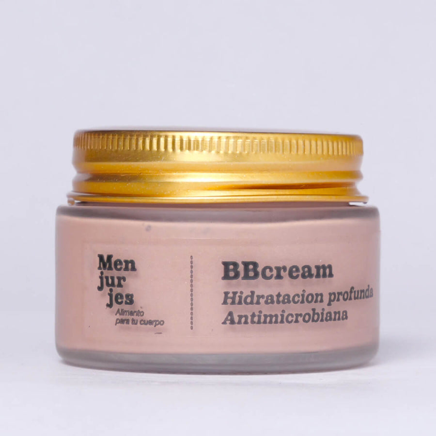 base bb cream tono oscuro menjurjes