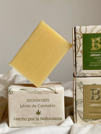 Jabón de cannabis y árbol de té Bionnabis